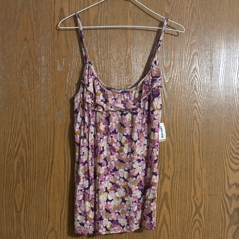 Old Navu NWT Floral Camisole in Purple and Pink Size XL